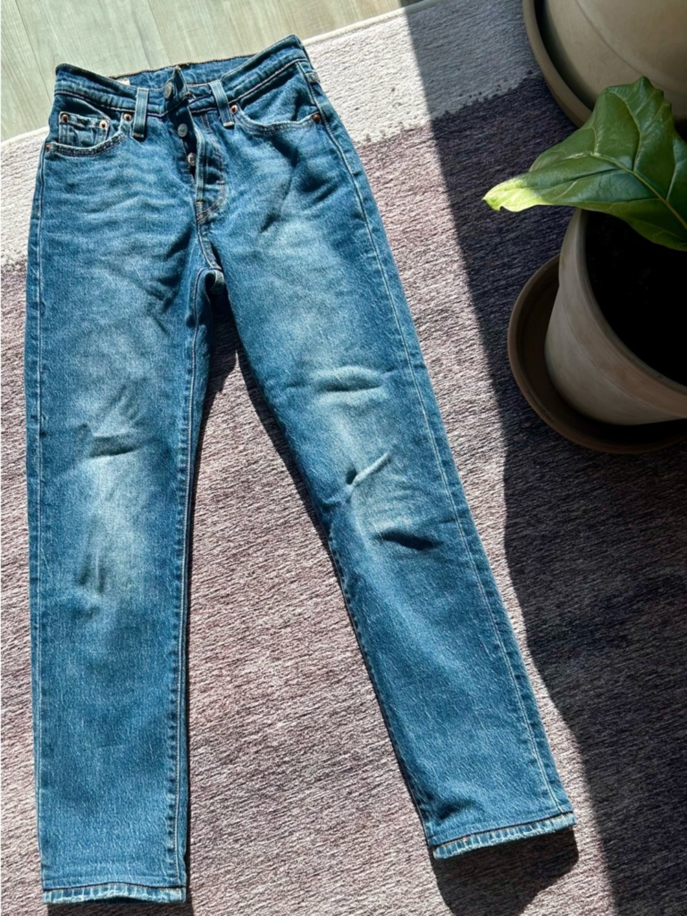 Levi’s Classic Straight Blue Jeans